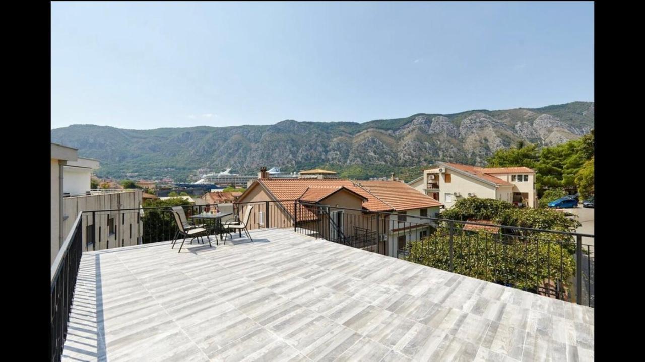 Central Magik Apartments Kotor Exterior foto